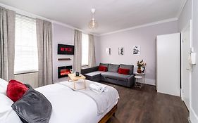 Covent Garden-Oxford Street Central London Studio Apartment